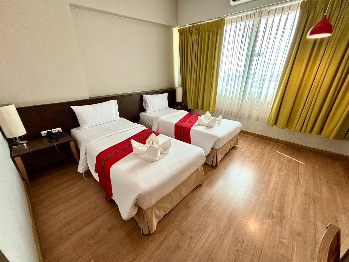 האט יאי Aloha Hatyai Hotel מראה חיצוני תמונה